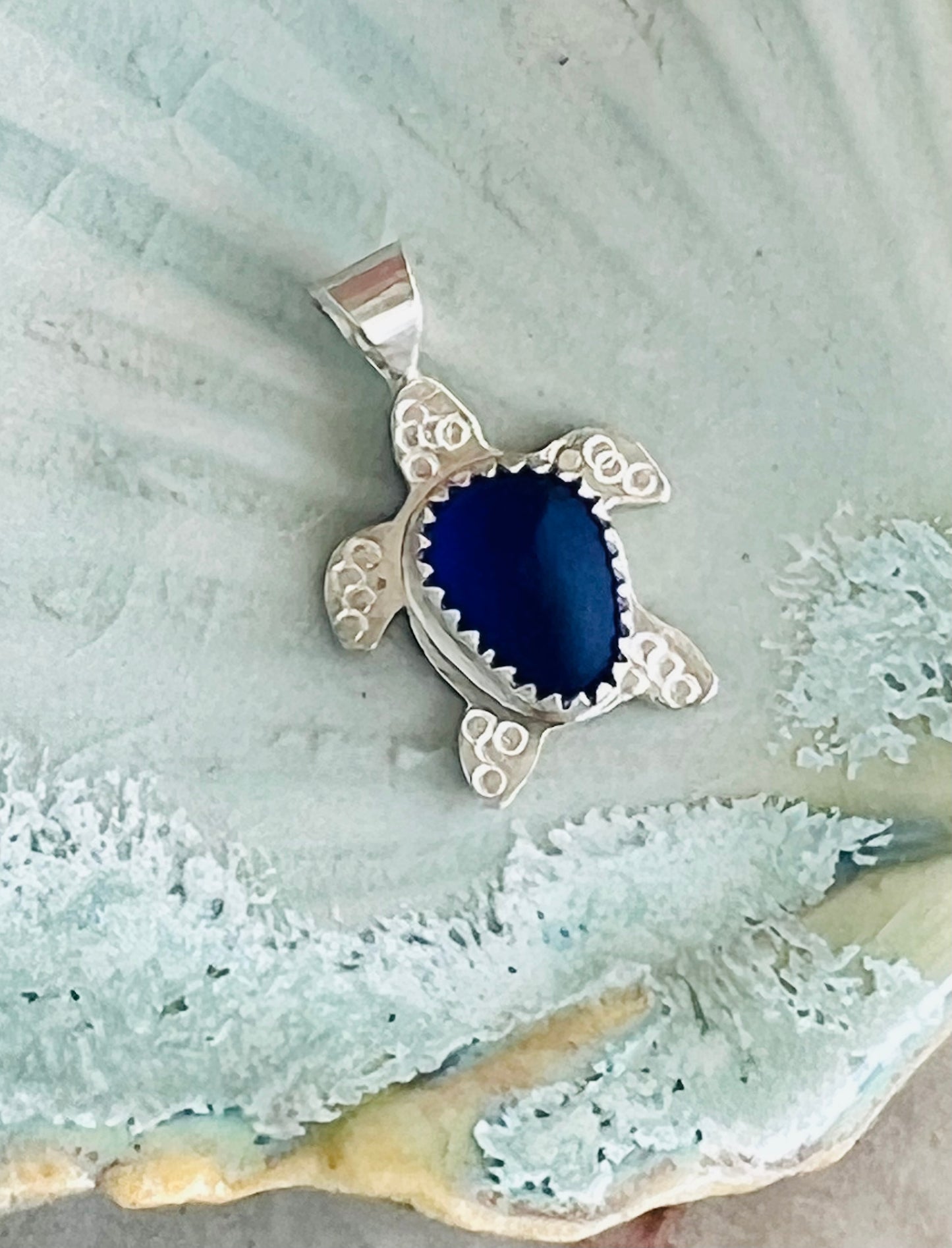 Sea Glass Turtle Pendant (d)