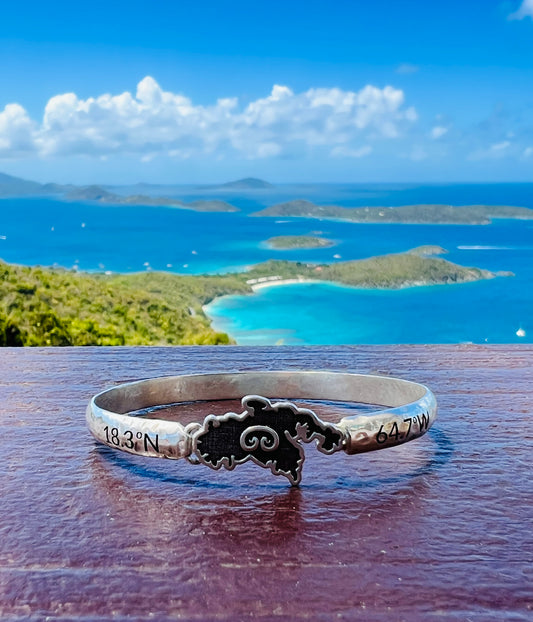 St. John Coordinates Hook Bracelet