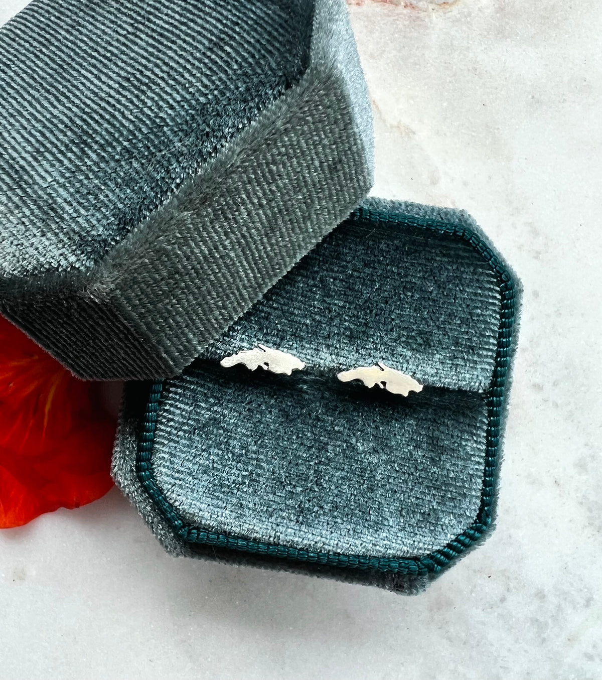 STT Island Stud Earrings