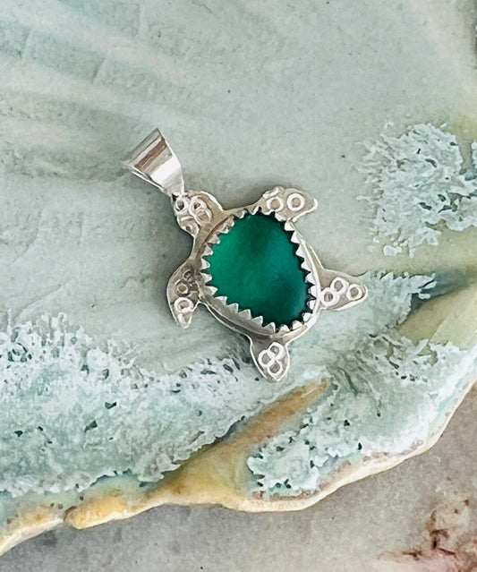 Sea Glass Turtle Pendant (c)